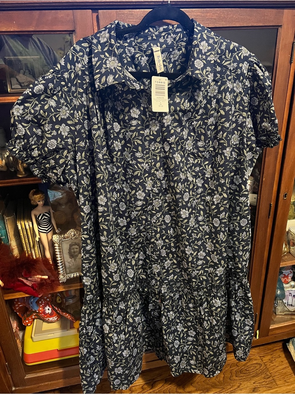 torrid 2X Navy  Floral Button-Front Dress